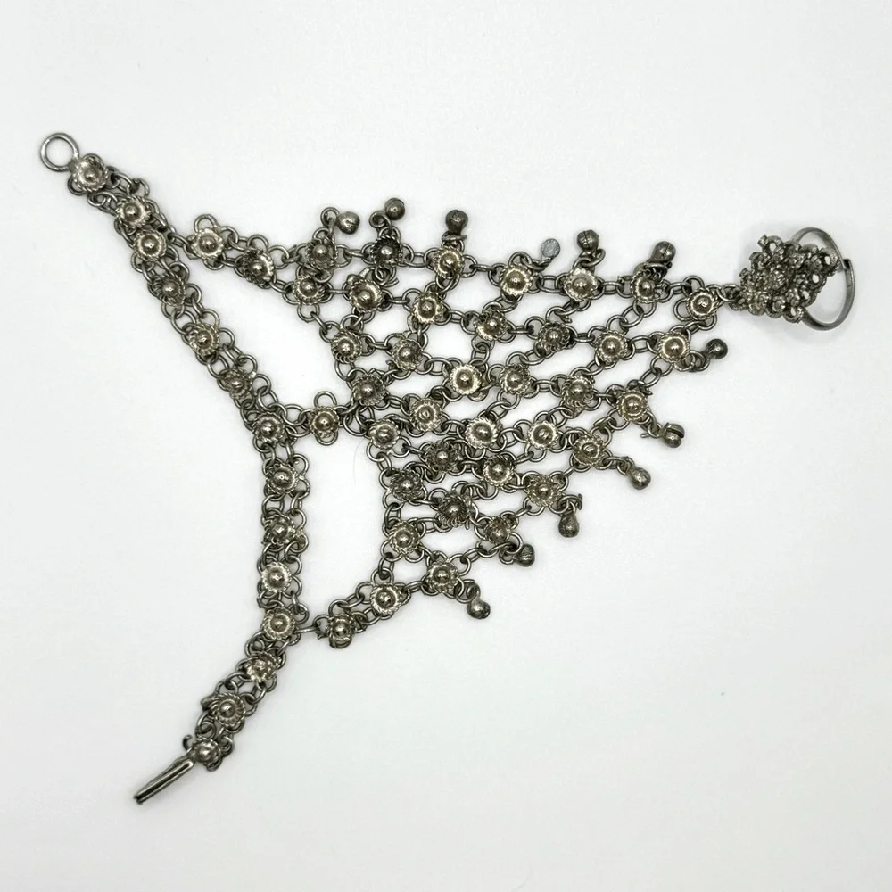 Vintage 80s Chain Mail Boho Goth Bracelet Hand Jewelry - Picture 1 of 5